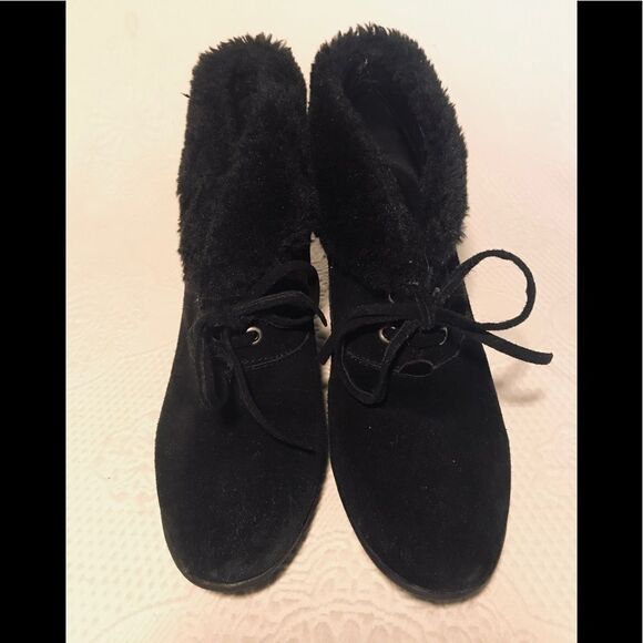 B Makowski black suede ankle boots - Picture 4 of 7